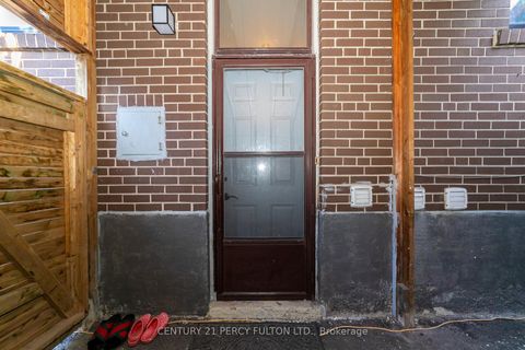 Photo 40 at 83 Cairnside Crescent, Pleasant View, Toronto