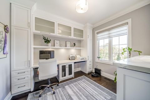 Photo 9 at 145 Tonner Crescent, Bayview Northeast, Aurora