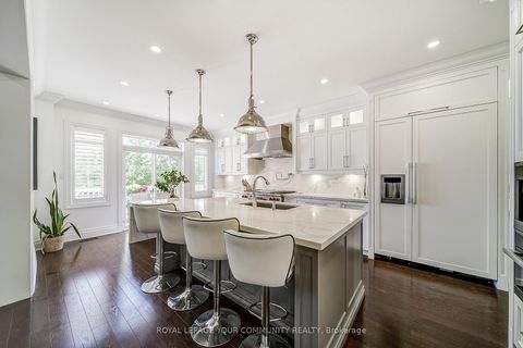 Photo 11 at 145 Tonner Crescent, Bayview Northeast, Aurora