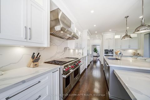 Photo 13 at 145 Tonner Crescent, Bayview Northeast, Aurora