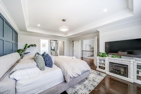Photo 21 at 145 Tonner Crescent, Bayview Northeast, Aurora