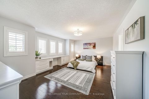 Photo 26 at 145 Tonner Crescent, Bayview Northeast, Aurora