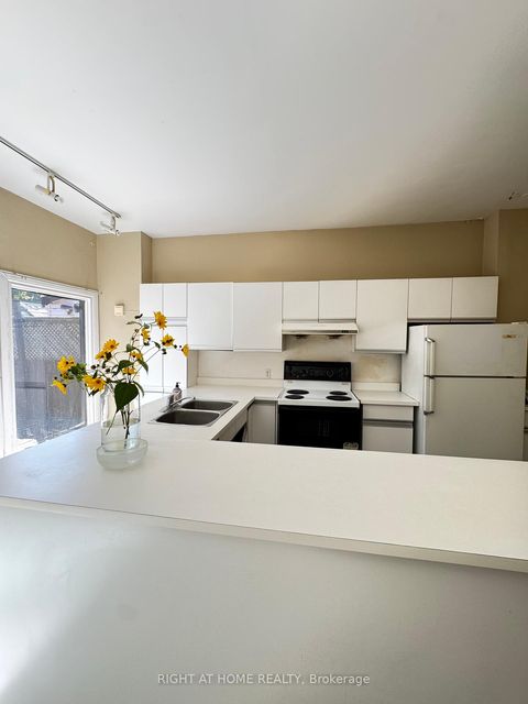 Photo 7 at 755 Gerrard Street E, South Riverdale, Toronto