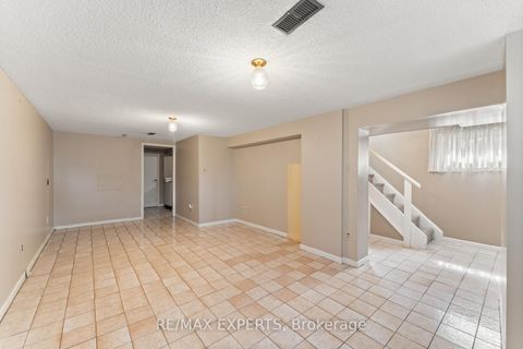 Photo 19 at 19 Peterdale Road, Jane Heights, Toronto