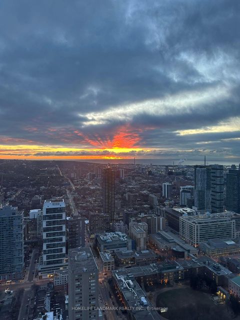 Photo 4 at 5603 - 386 Yonge Street, Bay Street Corridor, Toronto Photo 4 at 5603 - 386 Yonge Street, Bay Street Corridor, Toronto