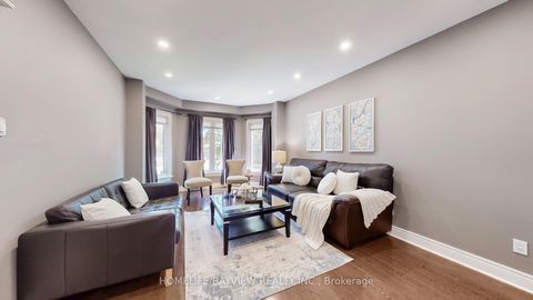 Photo 5 at 372 Greenock Drive, Maple, Vaughan