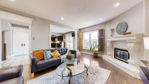 Photo 14 at 372 Greenock Drive, Maple, Vaughan