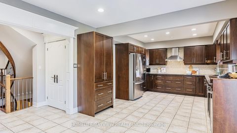 Photo 18 at 372 Greenock Drive, Maple, Vaughan Photo 18 at 372 Greenock Drive, Maple, Vaughan