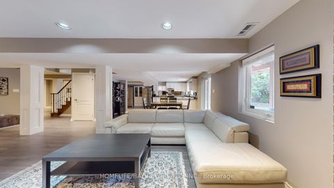 Photo 38 at 372 Greenock Drive, Maple, Vaughan