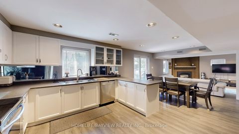Photo 42 at 372 Greenock Drive, Maple, Vaughan
