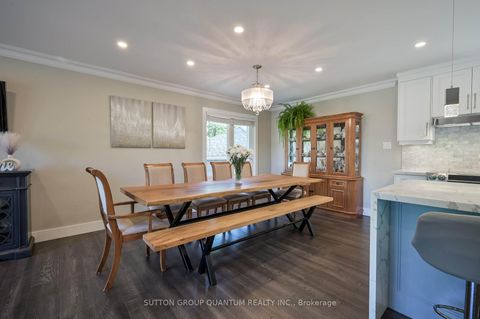 Photo 10 at 390 Wendall Place, WO West, Oakville