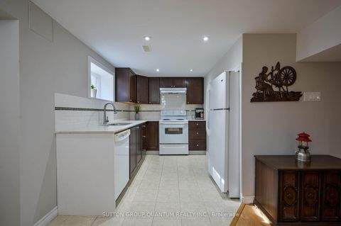 Photo 26 at 390 Wendall Place, WO West, Oakville