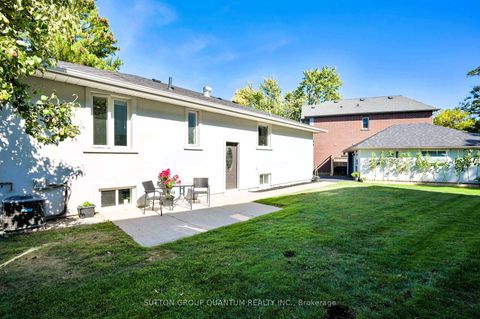 Photo 40 at 390 Wendall Place, WO West, Oakville