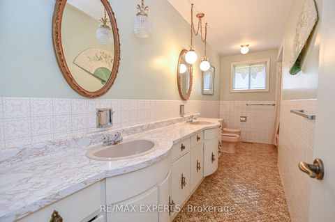 Photo 11 at 2355 Major Mackenzie Drive, Maple, Vaughan