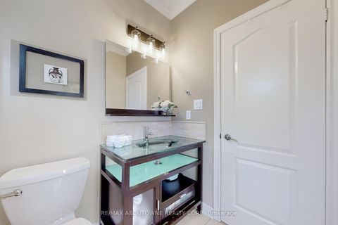 Photo 20 at 3374 Fox Run Circle, BR Bronte, Oakville