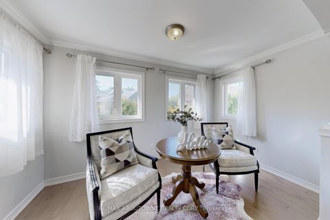 Photo 24 at 3374 Fox Run Circle, BR Bronte, Oakville
