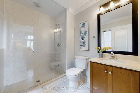 Photo 35 at 3374 Fox Run Circle, BR Bronte, Oakville