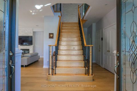 Photo 6 at 2066 Willhaven Trail, WM Westmount, Oakville