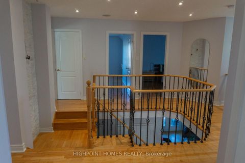 Photo 18 at 2066 Willhaven Trail, WM Westmount, Oakville