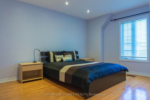 Photo 27 at 2066 Willhaven Trail, WM Westmount, Oakville