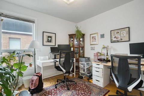 Photo 20 at 140 Dovercourt Road, Little Portugal, Toronto