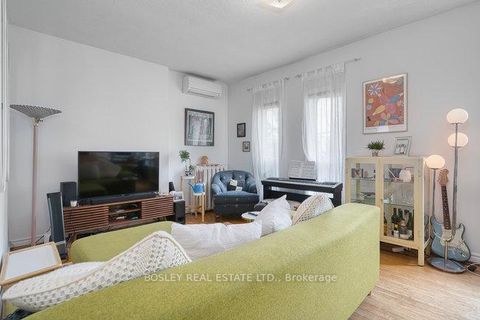 Photo 29 at 140 Dovercourt Road, Little Portugal, Toronto