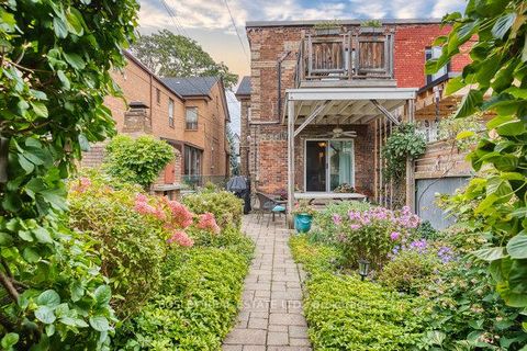Photo 44 at 140 Dovercourt Road, Little Portugal, Toronto