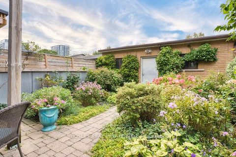 Photo 46 at 140 Dovercourt Road, Little Portugal, Toronto