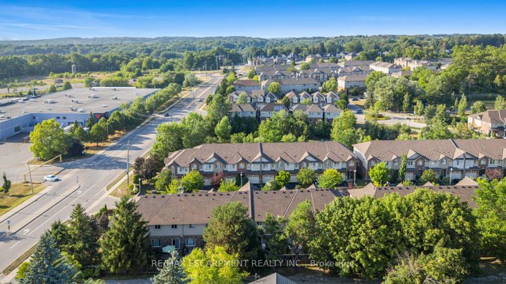 Photo 49 at 4 - 10 LIDDYCOAT Lane, Ancaster, Hamilton