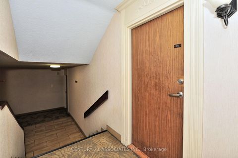 Photo 6 at 312 - 10 Sunrise Avenue, Victoria Village, Toronto