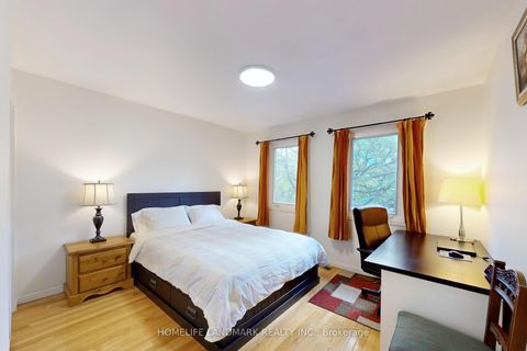Photo 21 at 32 Coatsworth Crescent, Woodbine Corridor, Toronto