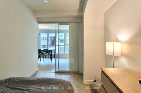 Photo 5 at 203 - 199 Richmond Street W, Waterfront Communities C1, Toronto
