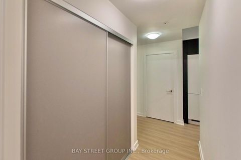 Photo 16 at 203 - 199 Richmond Street W, Waterfront Communities C1, Toronto