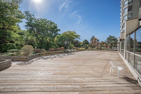 Photo 2 at 507 - 150 Alton Towers Circle, Milliken, Toronto