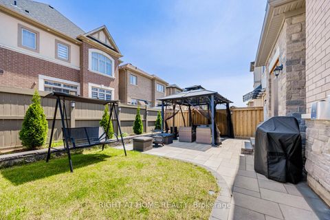 Photo 45 at 104 Sora Gate, GO Glenorchy, Oakville