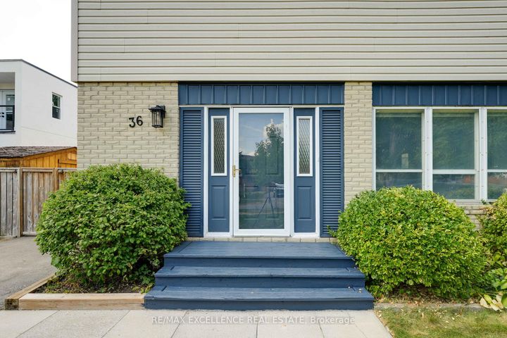 Photo 4 at 36 Herkley Drive, Madoc, Brampton