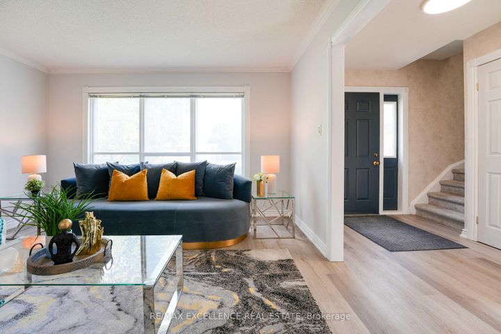 Photo 7 at 36 Herkley Drive, Madoc, Brampton