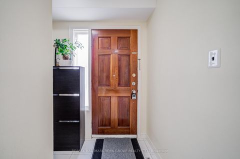 Photo 2 at 9 Bur Oak Way, Jane Heights, Toronto