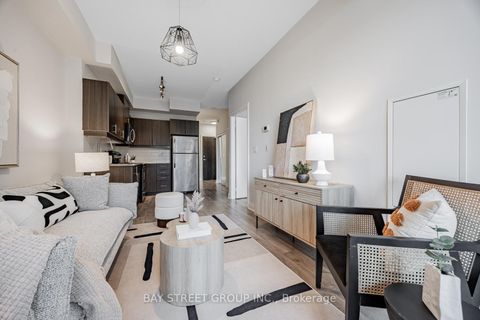 Photo 10 at 413 - 17 Kenaston Gardens, Bayview Village, Toronto