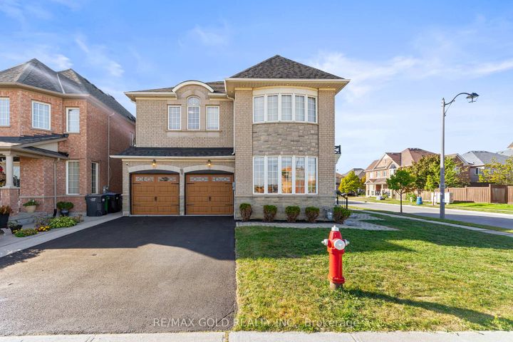 Photo 2 at 2 Helman Road, Wellington, Brampton
