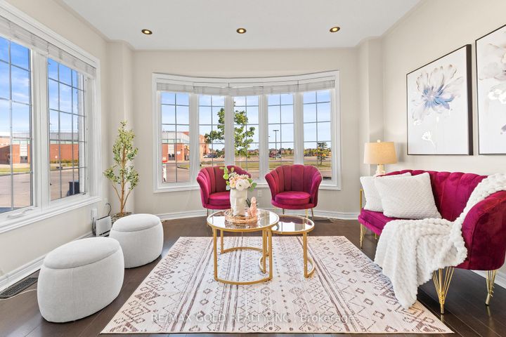 Photo 9 at 2 Helman Road, Wellington, Brampton
