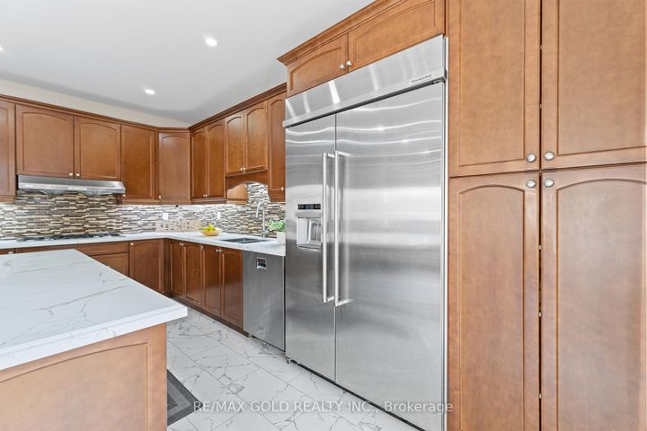 Photo 16 at 2 Helman Road, Wellington, Brampton