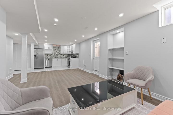 Photo 39 at 2 Helman Road, Wellington, Brampton