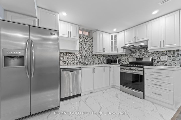 Photo 40 at 2 Helman Road, Wellington, Brampton