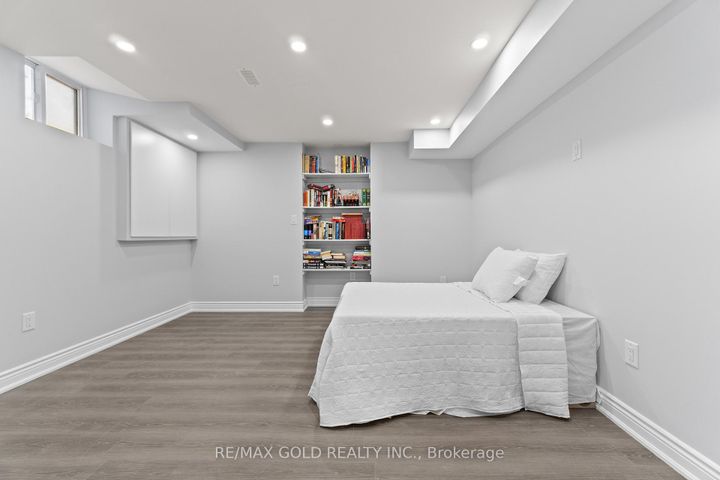 Photo 43 at 2 Helman Road, Wellington, Brampton