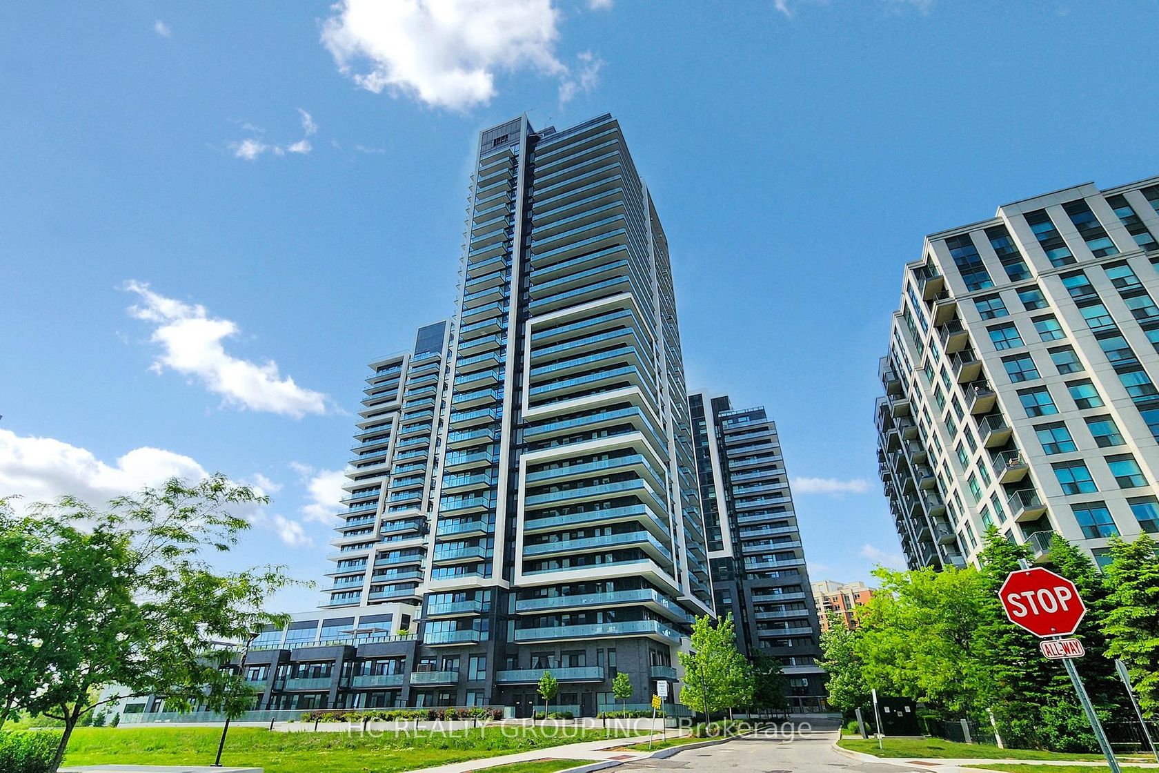 1111 - 105 Oneida Crescent, Langstaff, Richmond Hill 