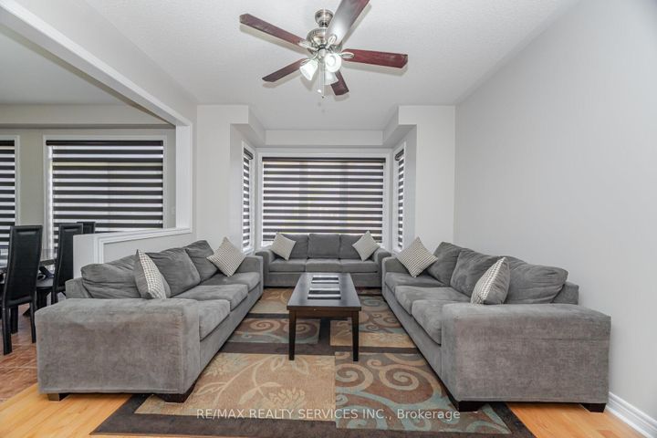 Photo 20 at 232 Sussexvale Drive, Wellington, Brampton