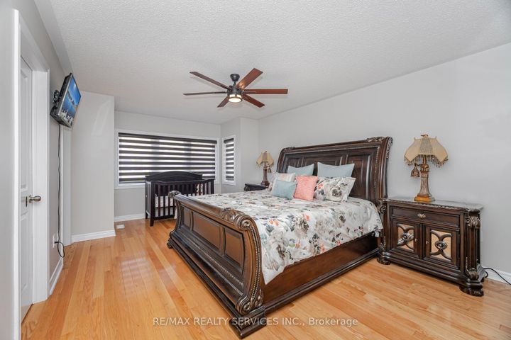 Photo 28 at 232 Sussexvale Drive, Wellington, Brampton