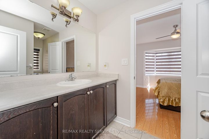 Photo 40 at 232 Sussexvale Drive, Wellington, Brampton