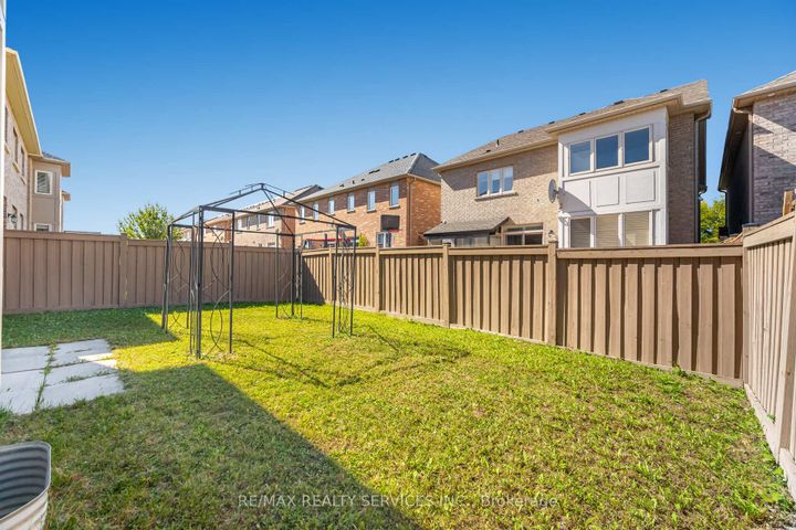 Photo 46 at 232 Sussexvale Drive, Wellington, Brampton